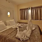 Hotel Heybe &