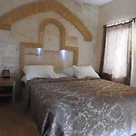 Hotel Heybe & 3*
