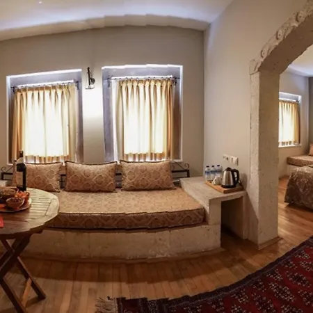 Hotel Heybe &